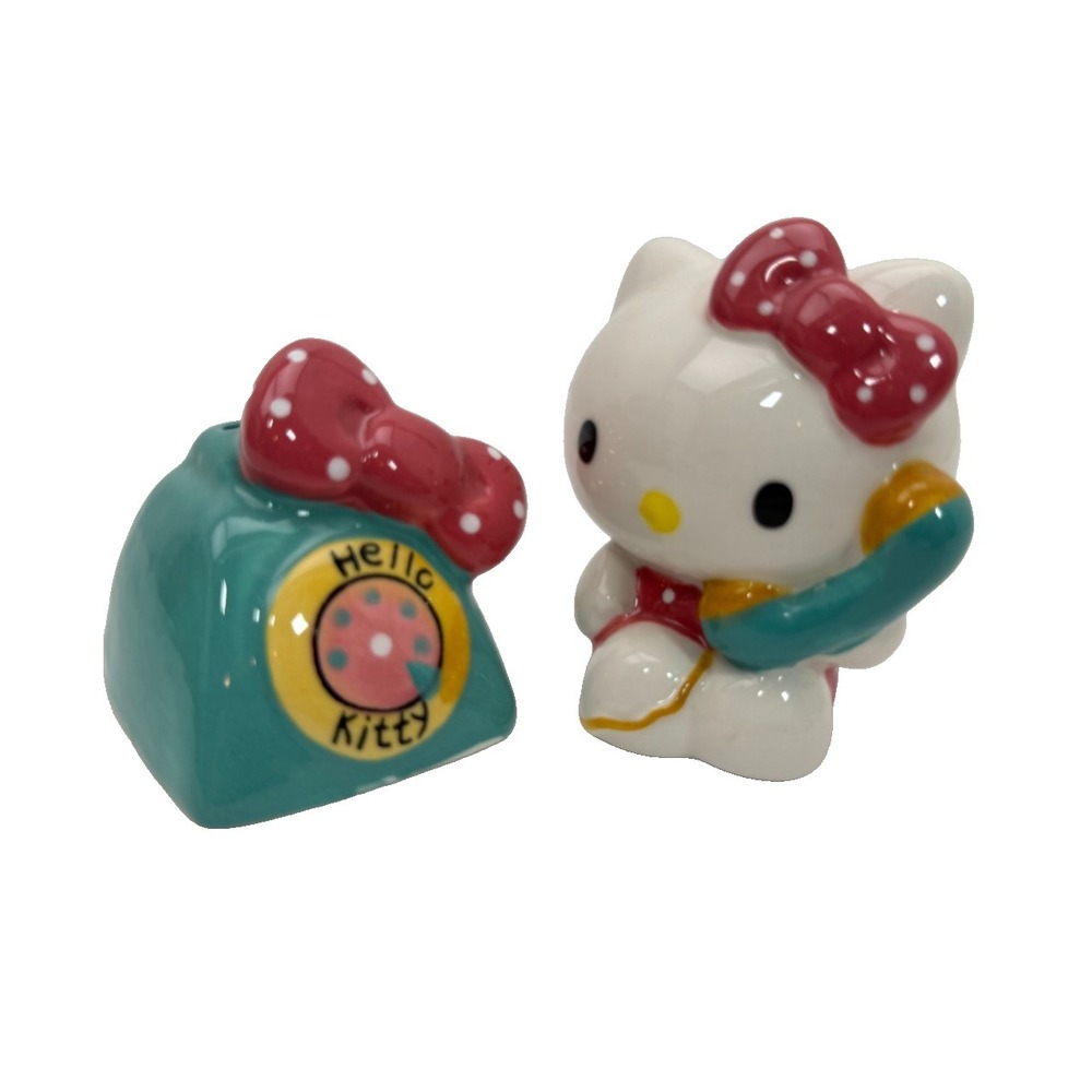 Vintage Hello Kitty Ceramic Rotary Telephone Salt and Pepper Shakers Set